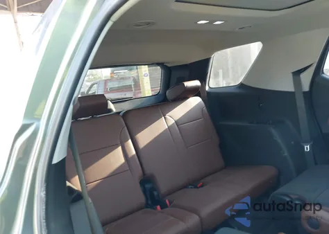 2019 Chevrolet Traverse High Country z USA, uszkodzony, nr VIN 1GNEVJKW4KJ289628